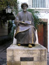 Maimonides statue